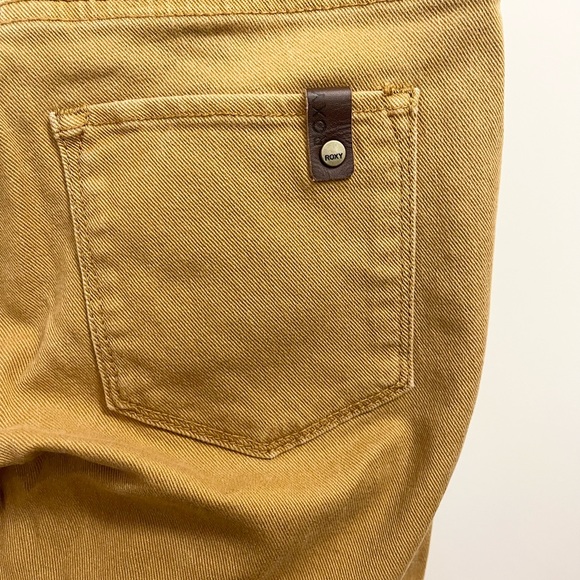 Awesome Roxy skinny jeans! - Picture 9 of 13